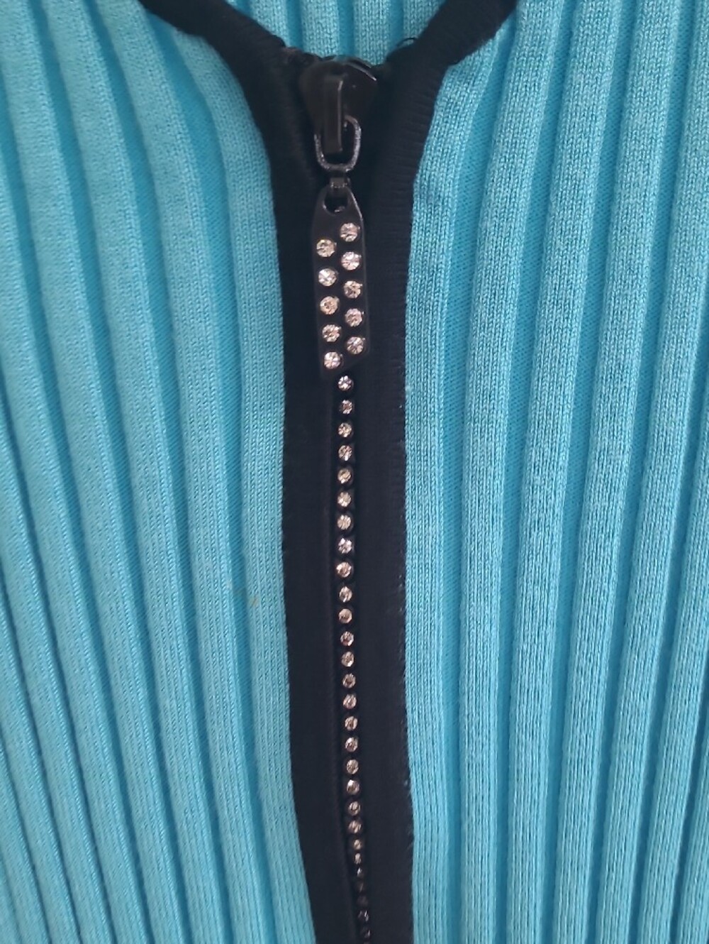 Belldini Ribbed Turquoise Knit Tank with Black Trim and Front Bling Zipper - Picture 4 of 7